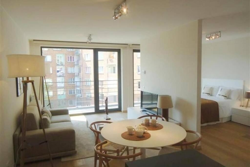 Luxury Suite Apartment Flagey/Louizalaan Brussel Bagian luar foto